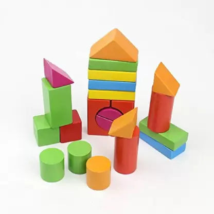 Building blocks pack of a bag with small piece of wood to build