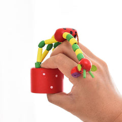 wooden Pressing Girraffe Toy- Pack of 1