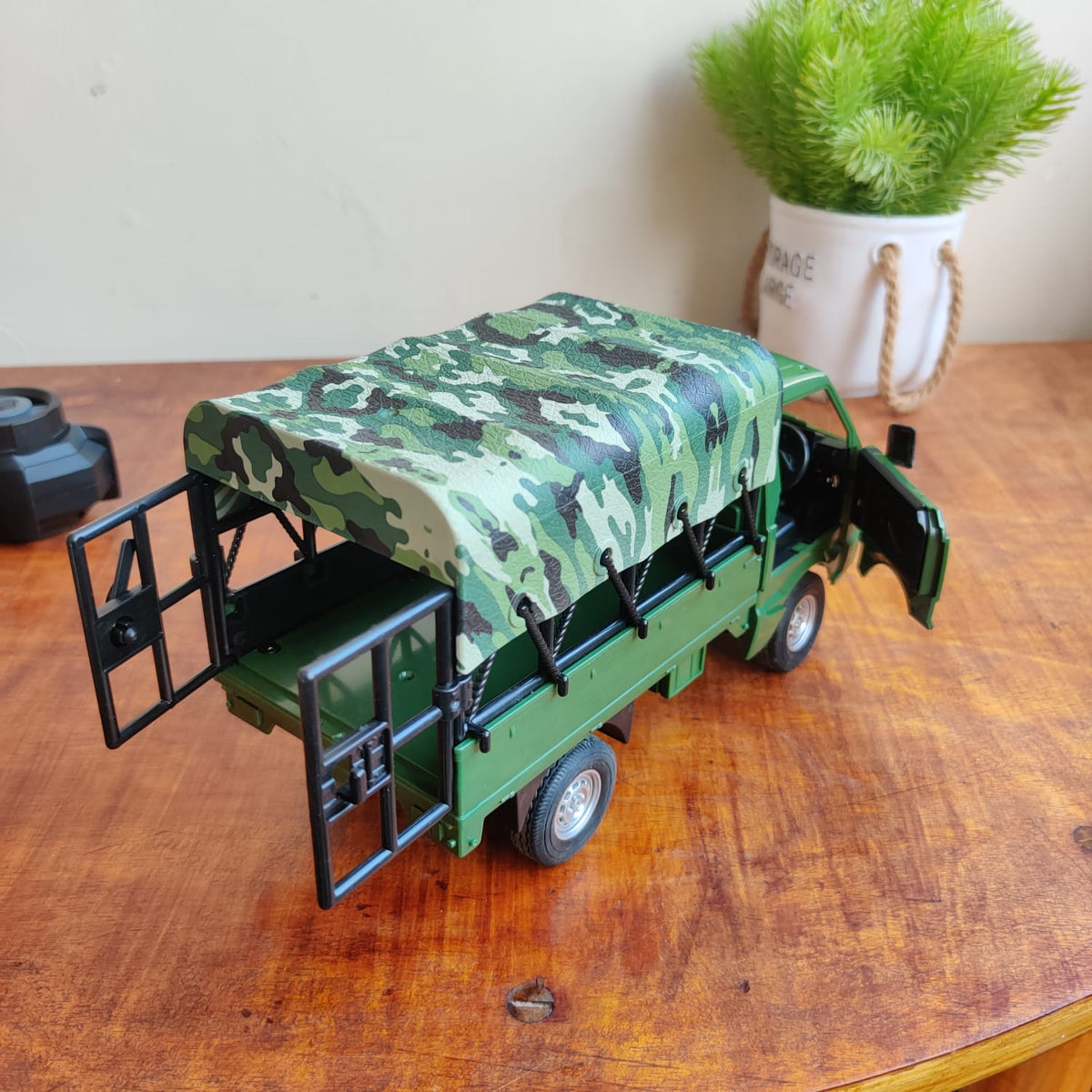 Remote Control Truck With Rechargable Battery