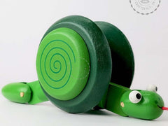 Wooden snail pull along - Small pack of 1