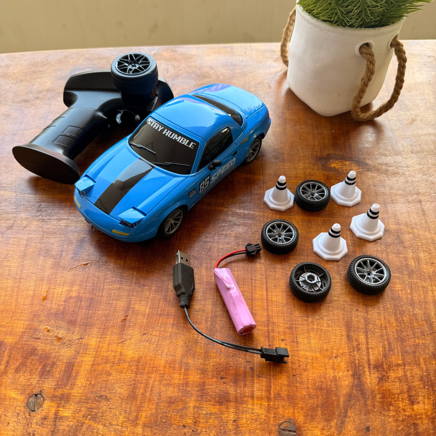 1:32 Drift Mazda MX-5 Miata Die-Cast Toy Car – JDM Style Pull-Back Supercar with Pop-Up Headlights