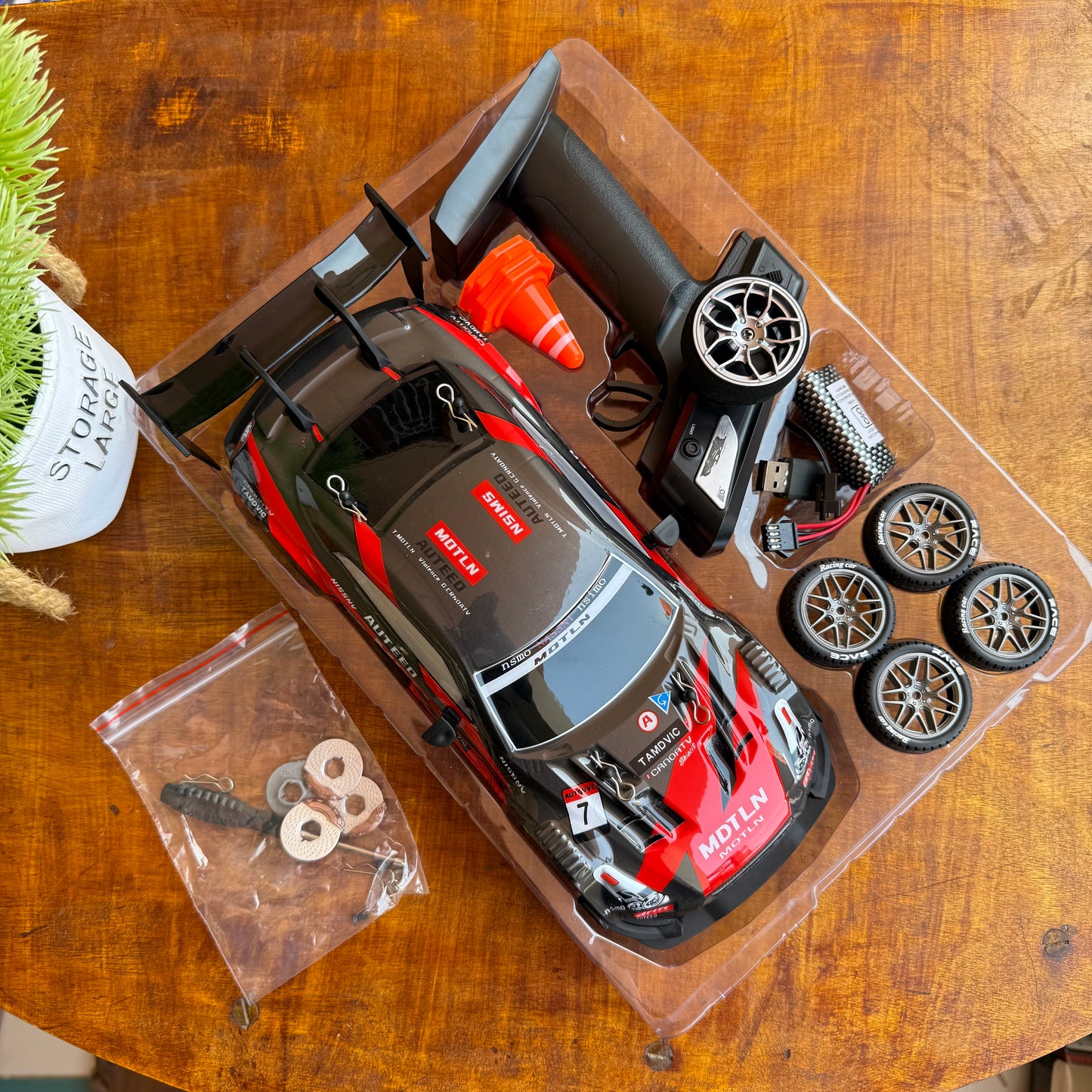 BMW AMG Burnout Red Rc Drift car 4x4 Drive with multiple accessories