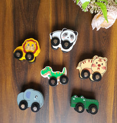6 Pieces Wooden Animal 4 wheeler car set Mix