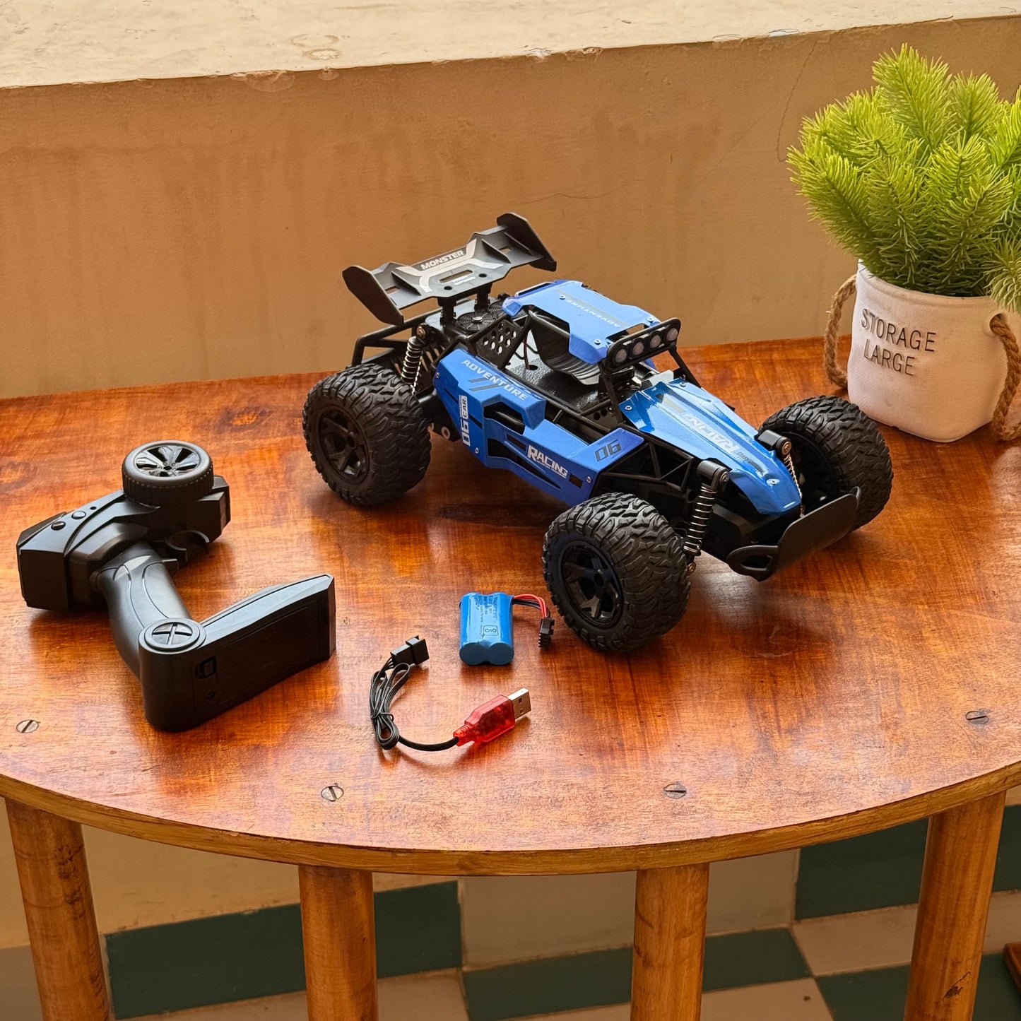 Big 1:12 Buggy Off Road Remote control metal body car with Rechargable Battery