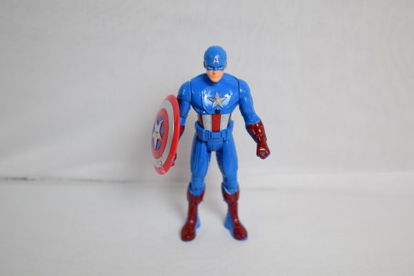 Avengers Action Figure Infinity War Captain America Hero Series Toy for kids, Large (6.5 inch) with LED Light on Chest -Foldable Leg