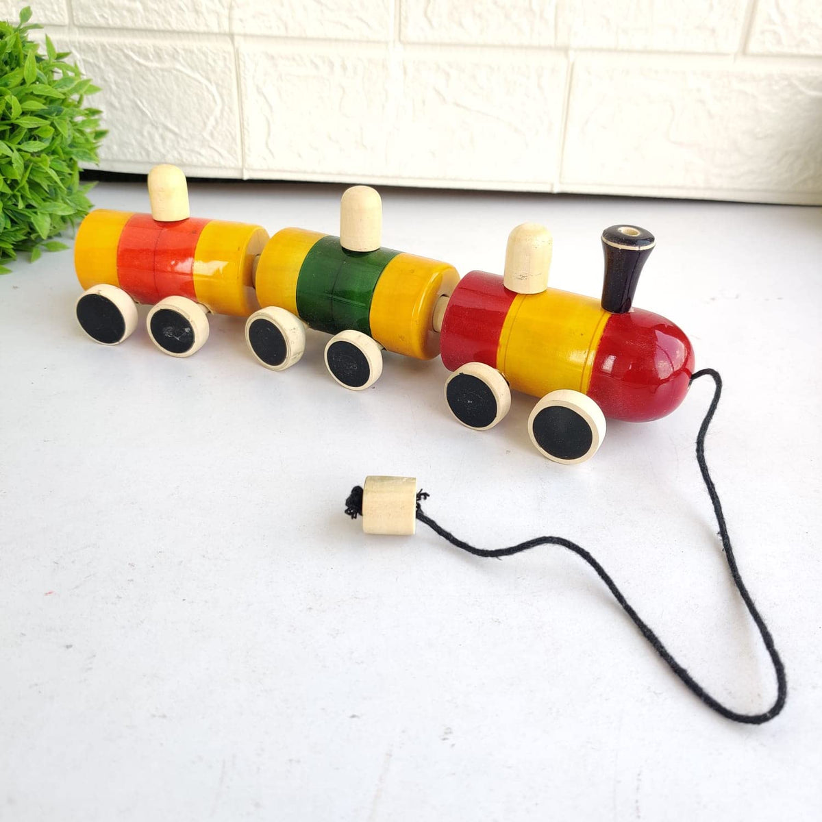 Wooden Boogie Train Pull along