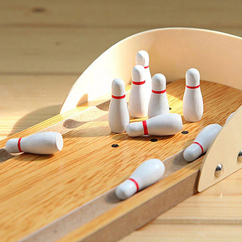 Wooden Bowling game - snowbowling