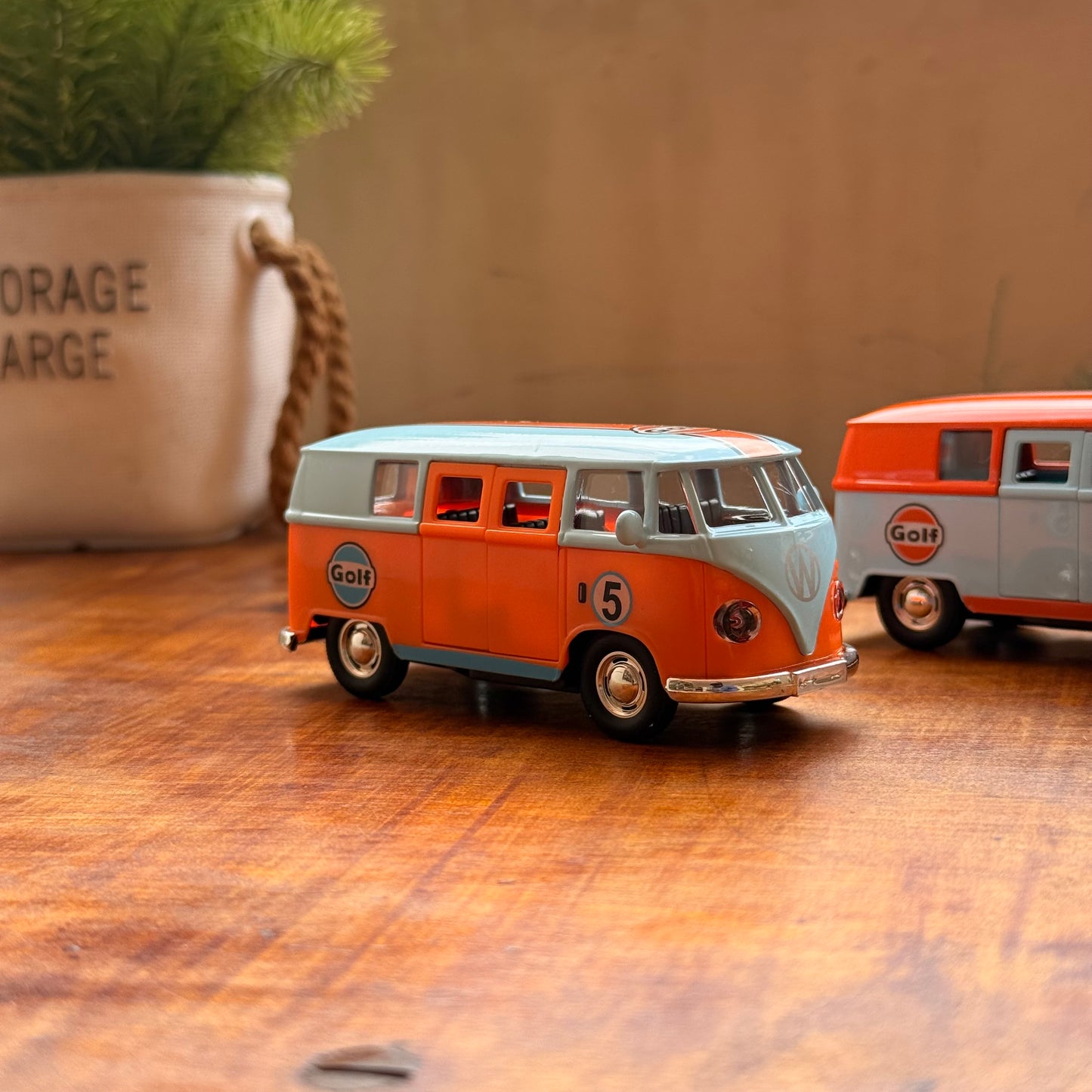 Metal Gulf Bus Diecast Models for Volkswagen-Any 1