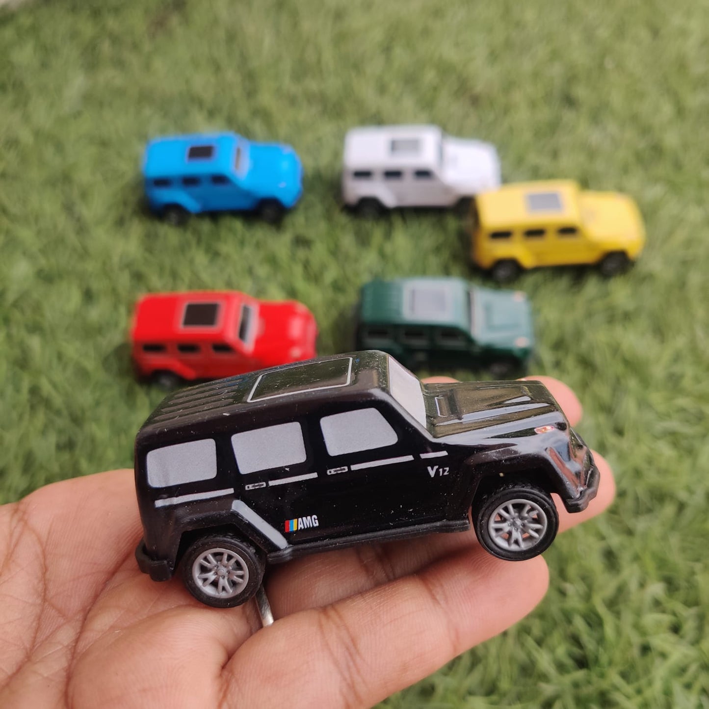 Metal Die Cast Friction Car jeep - Pack of 4