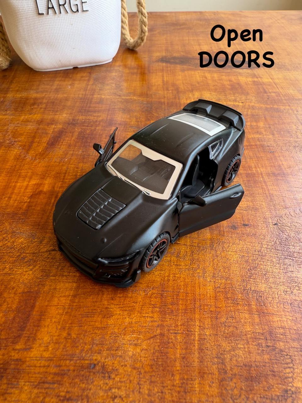 Ford Mustang Shelby GT500 Diecast Car- Black