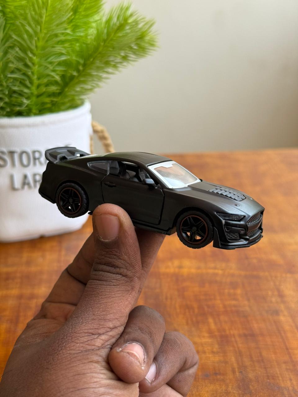 Ford Mustang Shelby GT500 Diecast Car- Black