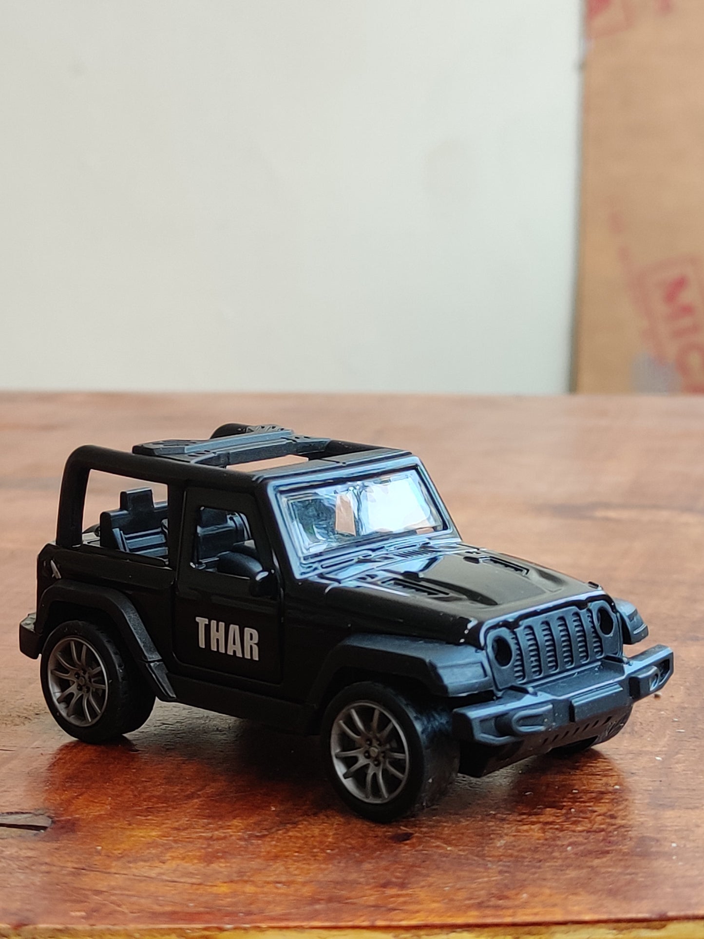 Metal THAR Die cast car with friction power pull back car toy-Any 1