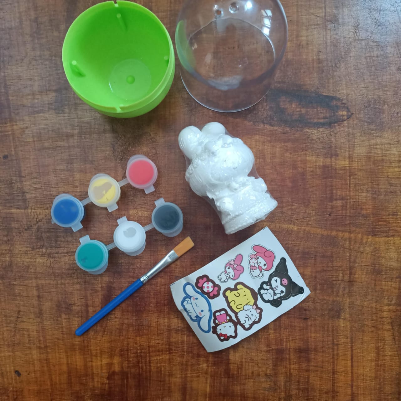 Paint Your Own Plaster Figures Graffiti Set for Kids Teenagers DIY Crafts Art colouring Set with stickers - Any 1 Model