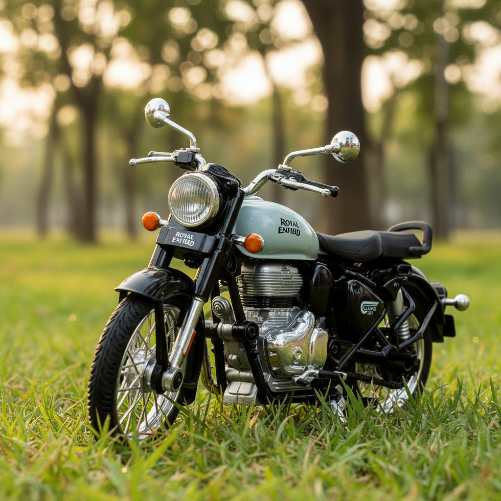 Royal Enfield 1:15 Scale Diecast Motorcycle Model Toy, Pull Back Action, Bullet Bike Detacheble Parts with 3 Colored Fuel Tank
