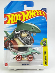 Treasure Hunt Hot Wheels Shark Bite (Uncarded)