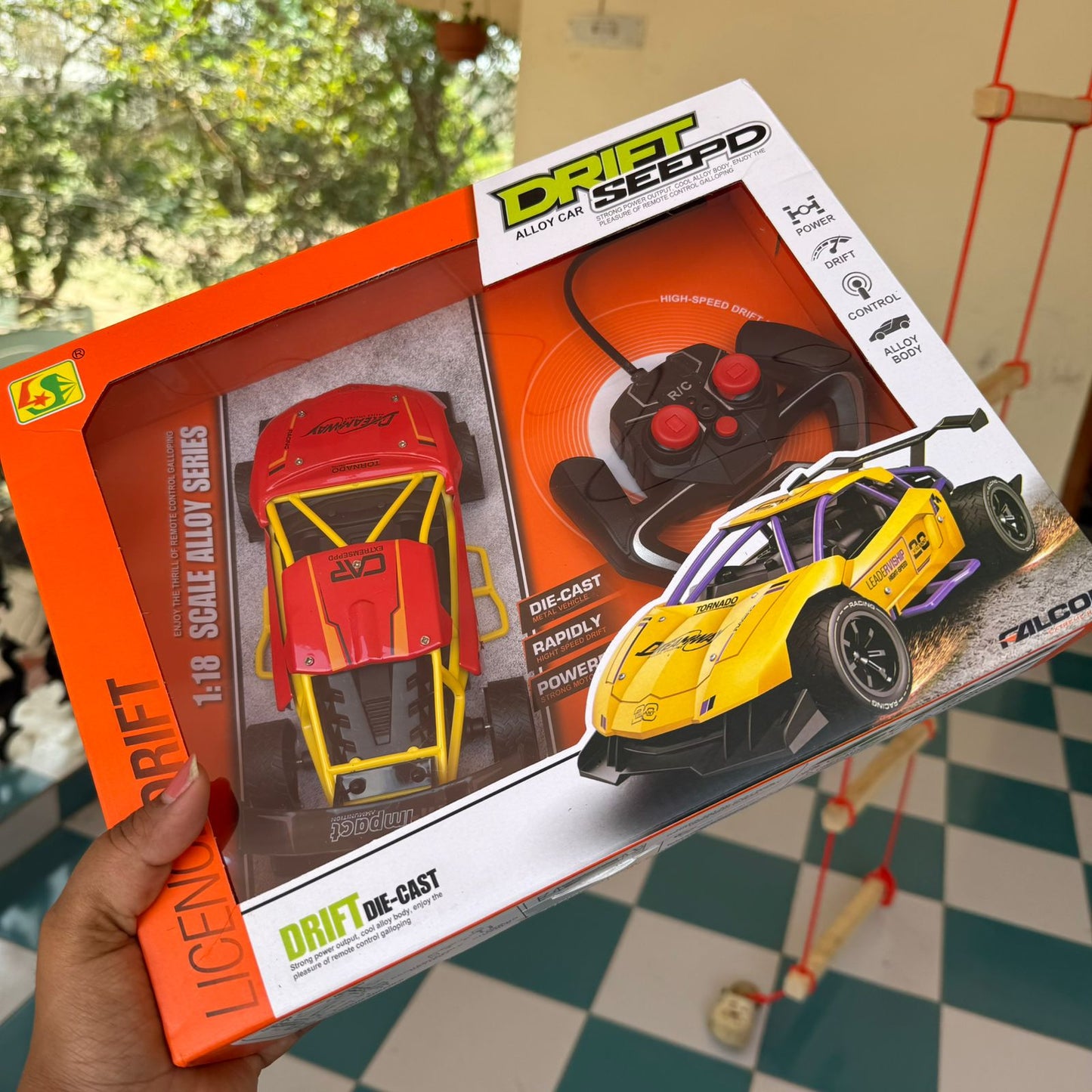 Alloy Metal Racing Model Super Sports Remote Control Car with Rubber Tyres