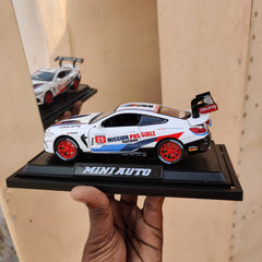 White Mercedes BMW -AMG GT3 1:32 scale die-cast model