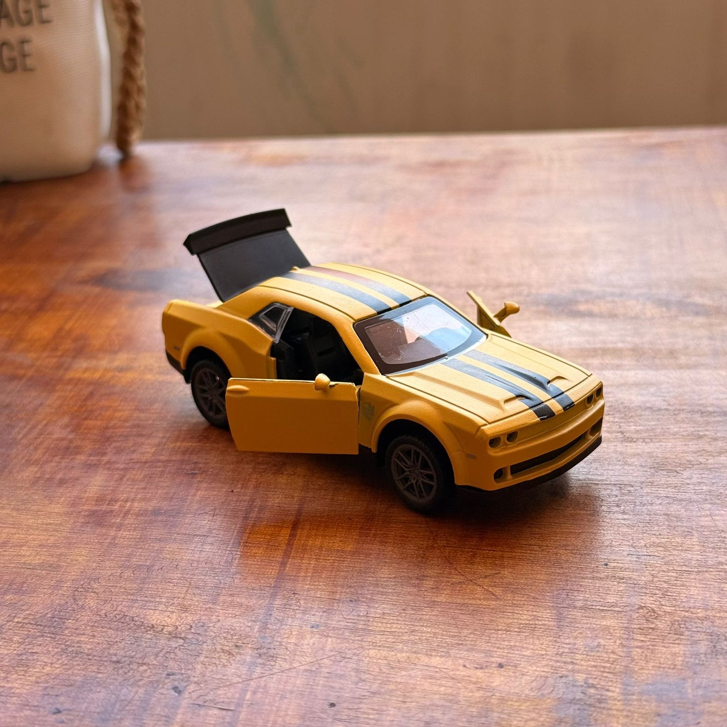 Dodge Challenger SRT Hellcat Die-Cast Toy Car